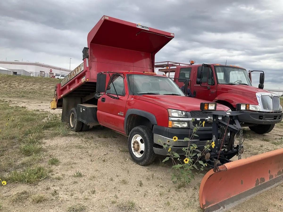 chevrolet silverado 3500 2004 1GBJK34254E264274 image chevrolet silverado 3500 2004 1GBJK34254E264274 image